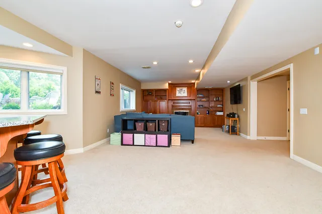 $775,000 | 5284 Green Pine Lane, Kalamazoo, MI 49009