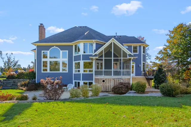 $775,000 | 5284 Green Pine Lane, Kalamazoo, MI 49009