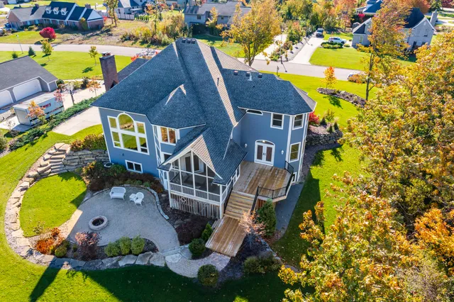 $775,000 | 5284 Green Pine Lane, Kalamazoo, MI 49009