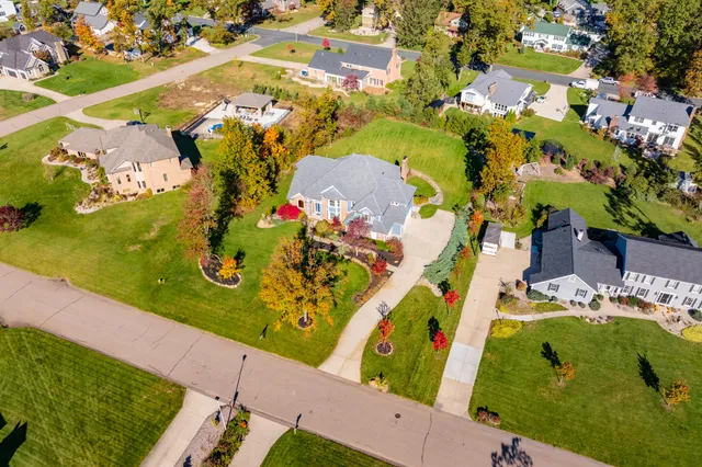 $775,000 | 5284 Green Pine Lane, Kalamazoo, MI 49009