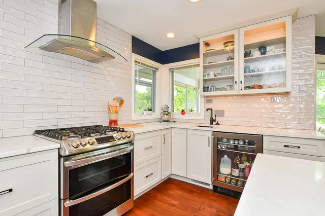 $775,000 | 5284 Green Pine Lane, Kalamazoo, MI 49009