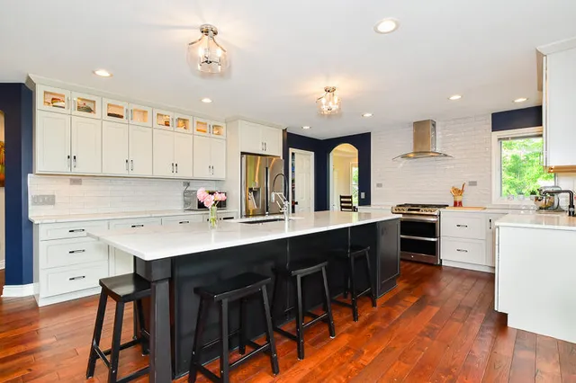 $775,000 | 5284 Green Pine Lane, Kalamazoo, MI 49009