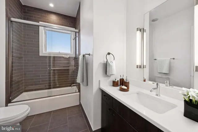 $649,900 | 1767 Lanier Place Northwest, Unit 6, Washington, DC 20009