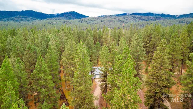 $419,900 | 42 Hiatt Circle, Idaho City, ID 83631