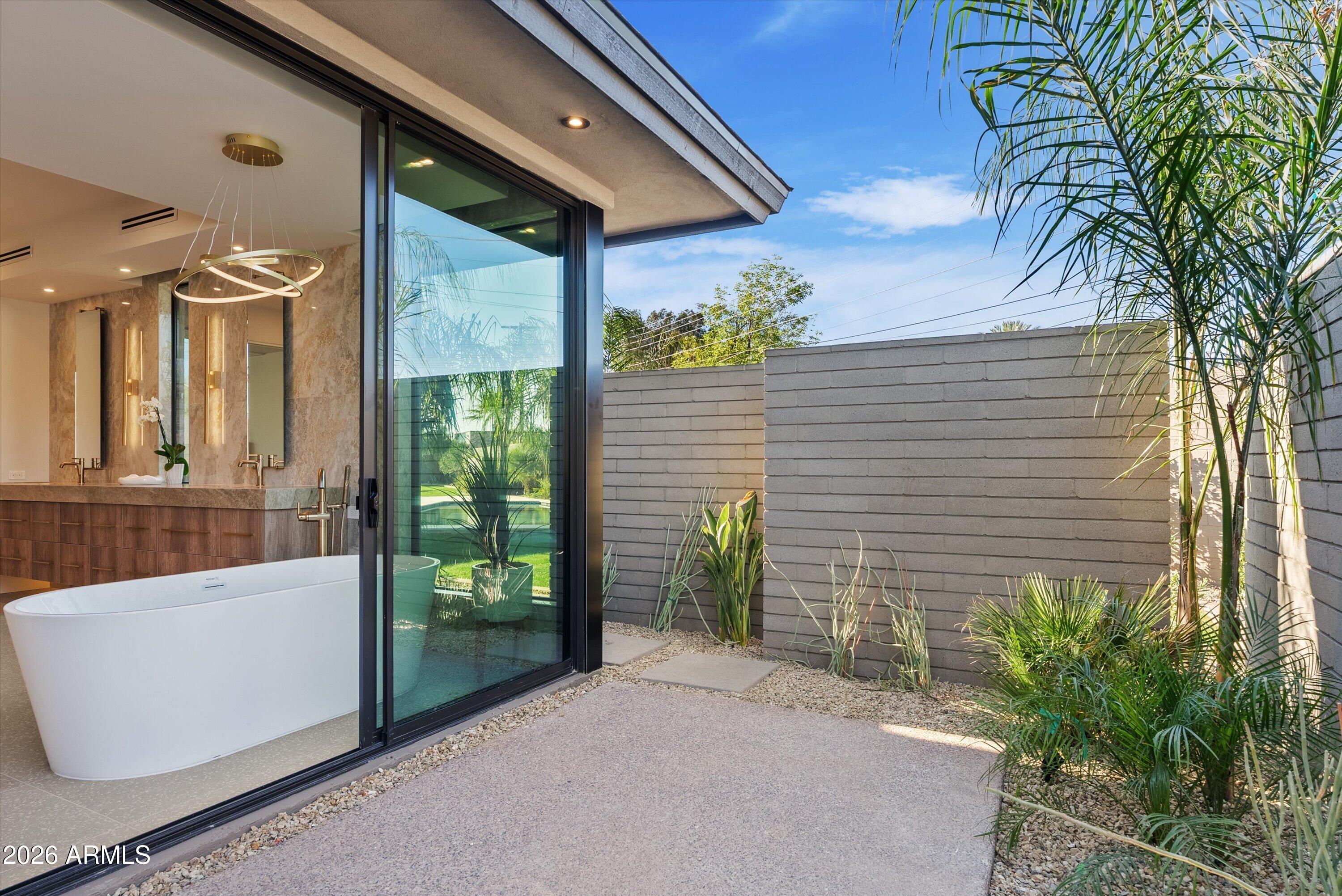 4610 East Flower Street Phoenix, AZ 85018 - Photo 21 of 41 Primary Bathroom | Indoor | Outdoor Zen