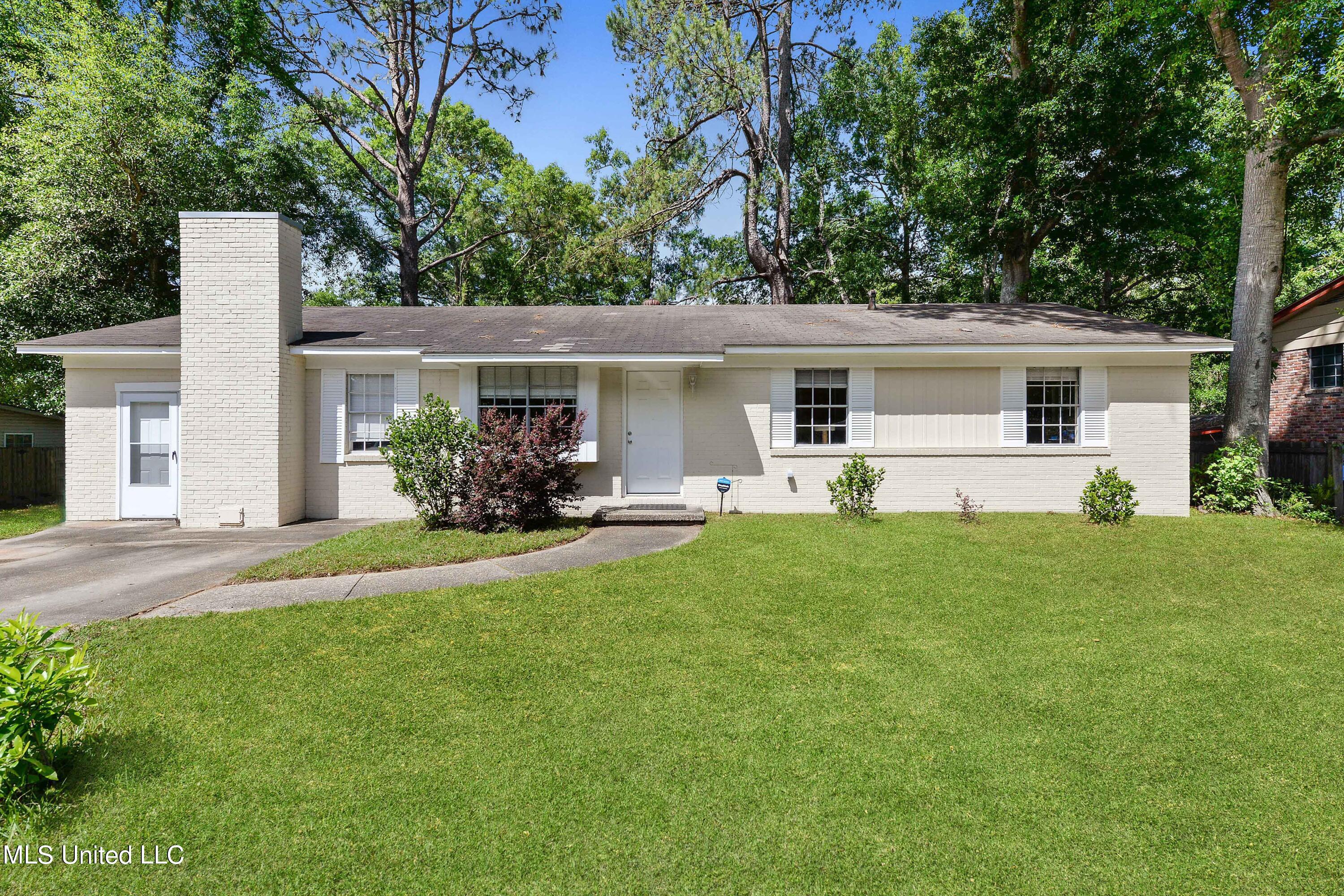 2115 Millswood Road Picayune, MS 39466 - Photo 1 of 25 Front