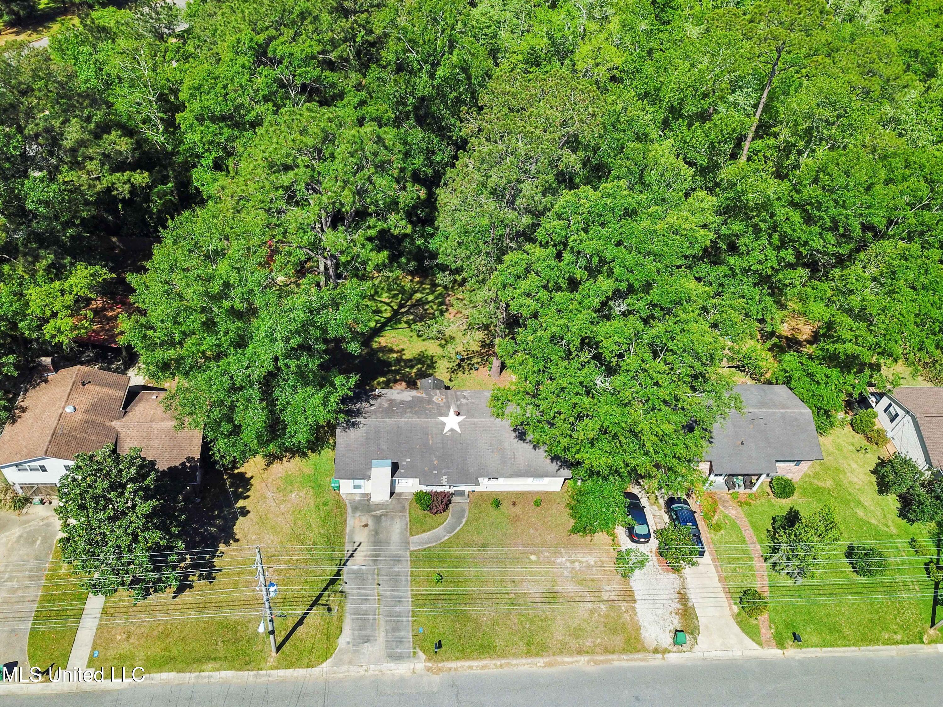 2115 Millswood Road Picayune, MS 39466 - Photo 22 of 25 Front Aerial