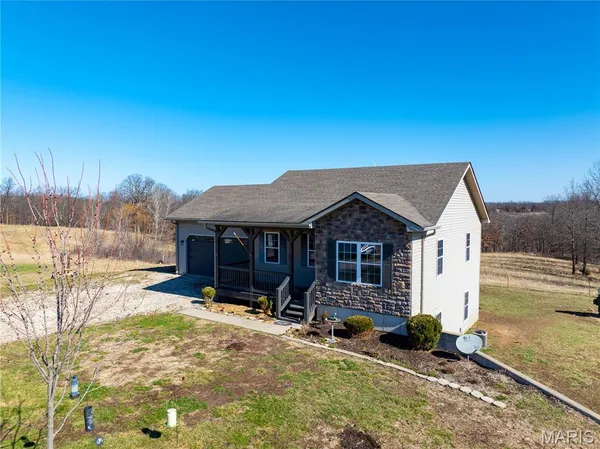 $525,000 | 20754 Highway 6, Lewistown, MO 63452