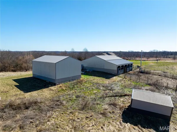 $525,000 | 20754 Highway 6, Lewistown, MO 63452