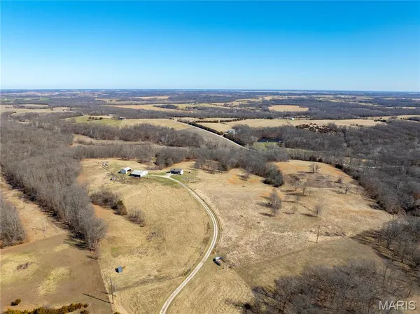 $525,000 | 20754 Highway 6, Lewistown, MO 63452