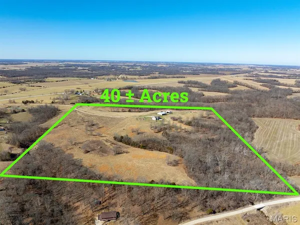 $525,000 | 20754 Highway 6, Lewistown, MO 63452