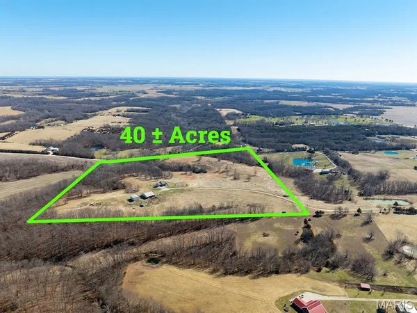 $525,000 | 20754 Highway 6, Lewistown, MO 63452