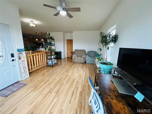 $525,000 | 20754 Highway 6, Lewistown, MO 63452