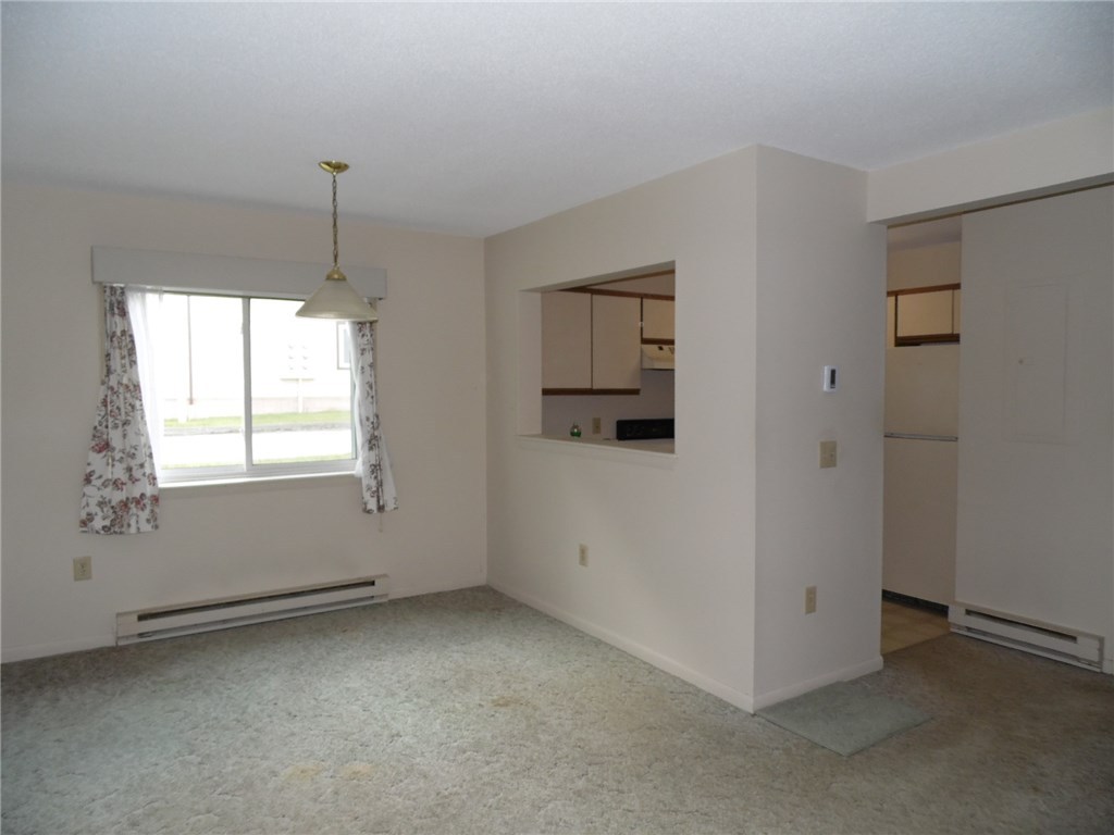 Dining Area to Kitchen