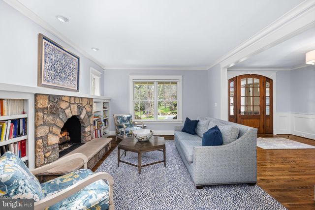 $2,850,000 | 2115 Elliott Avenue, McLean, VA 22101