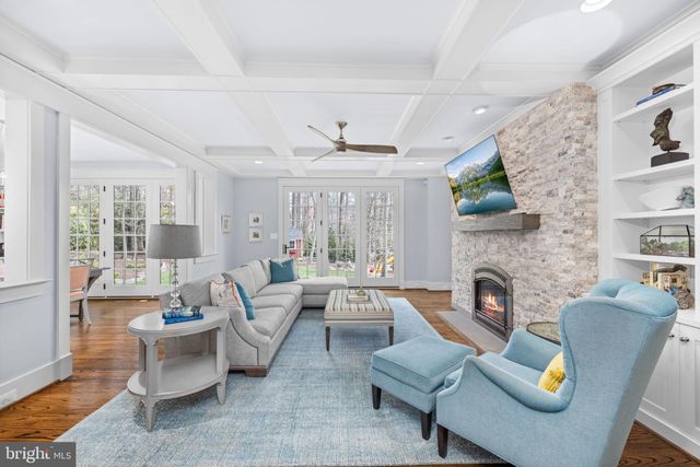 $2,850,000 | 2115 Elliott Avenue, McLean, VA 22101