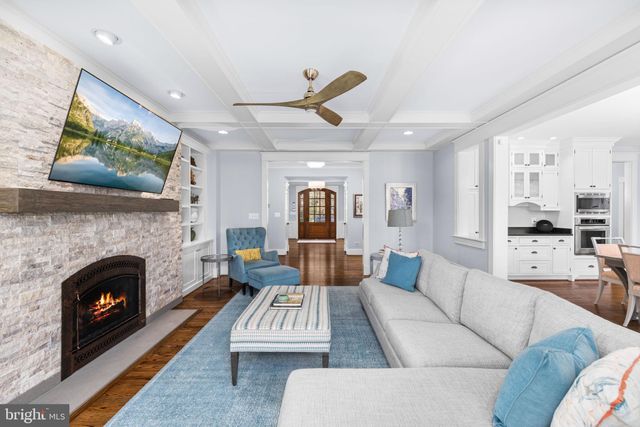 $2,850,000 | 2115 Elliott Avenue, McLean, VA 22101