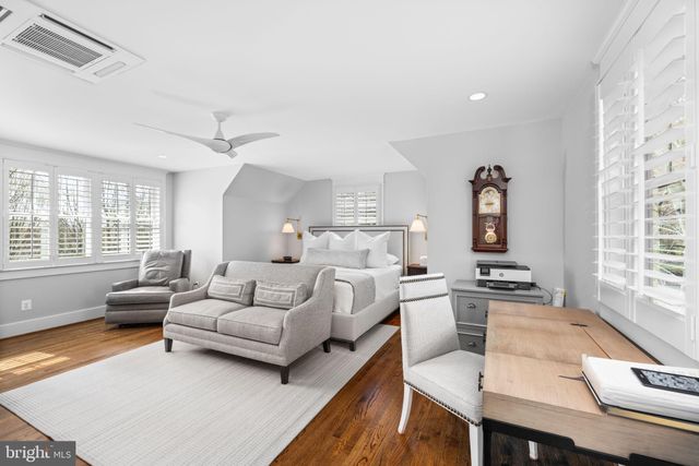 $2,850,000 | 2115 Elliott Avenue, McLean, VA 22101