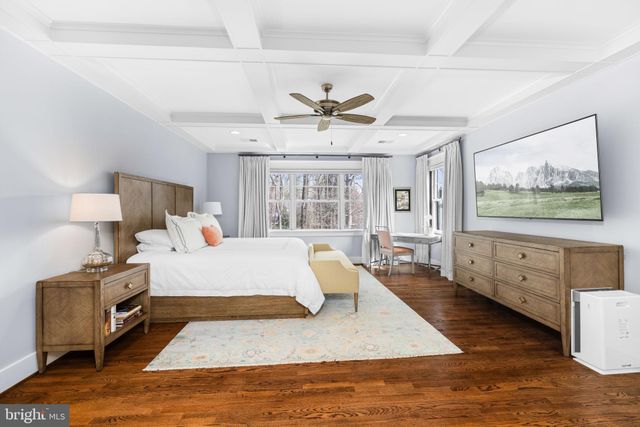 $2,850,000 | 2115 Elliott Avenue, McLean, VA 22101