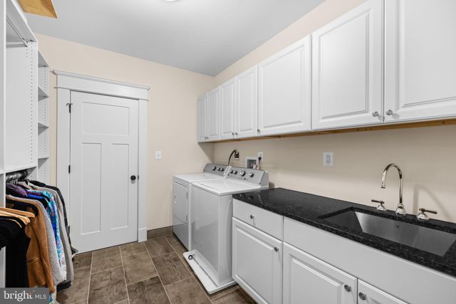 $2,850,000 | 2115 Elliott Avenue, McLean, VA 22101