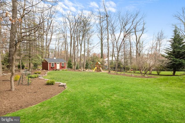 $2,850,000 | 2115 Elliott Avenue, McLean, VA 22101