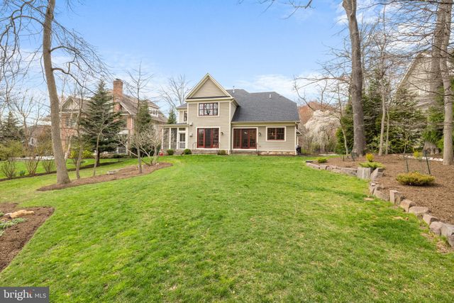 $2,850,000 | 2115 Elliott Avenue, McLean, VA 22101