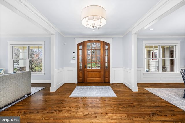 $2,850,000 | 2115 Elliott Avenue, McLean, VA 22101