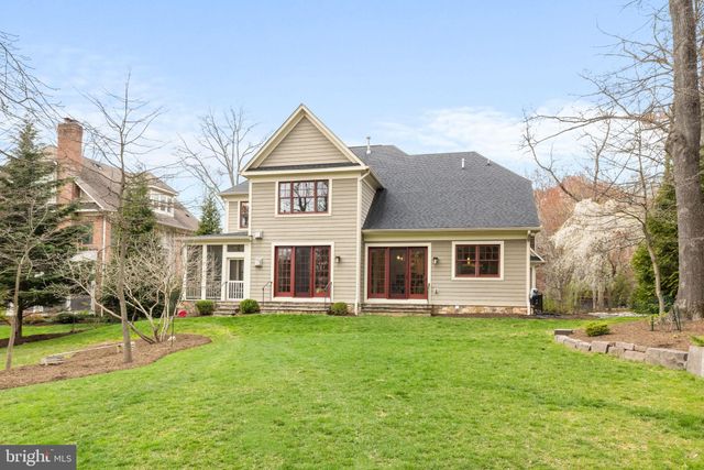 $2,850,000 | 2115 Elliott Avenue, McLean, VA 22101