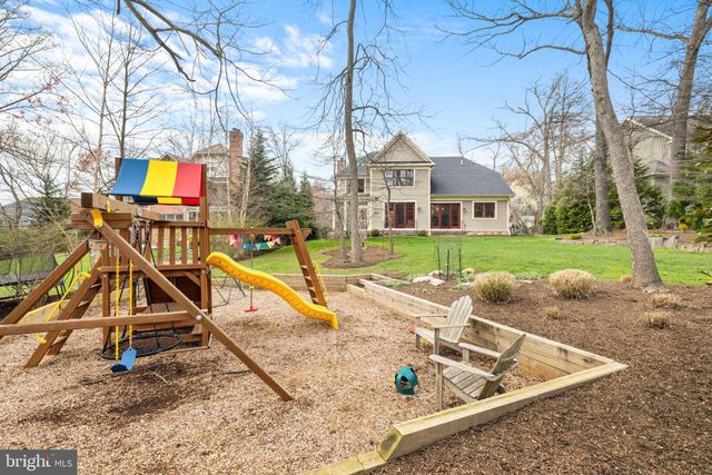 $2,850,000 | 2115 Elliott Avenue, McLean, VA 22101