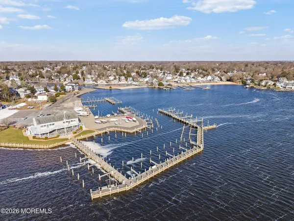 $679,000 | 209 Gilford Avenue, Island Heights, NJ 08732