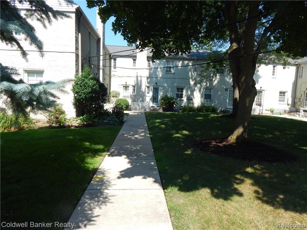 1682 Graefield Road Birmingham, MI 48009 - Photo 29 of 30