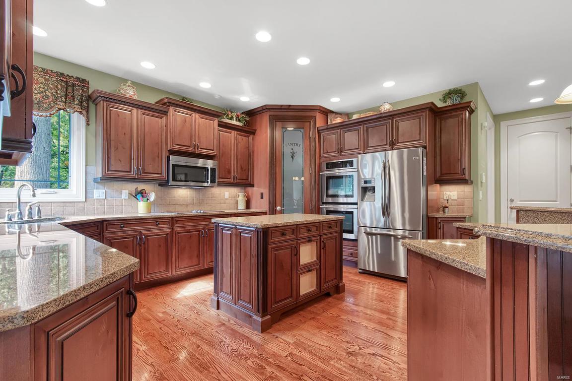 8404 Rock Ridge Court Edwardsville, IL 62025 - Photo 13 of 57 Gallery Image 13