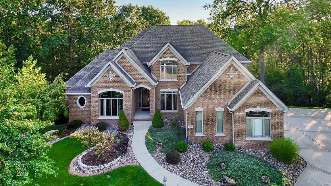 8404 Rock Ridge Court Edwardsville, IL 62025 - Photo 4 of 57 Gallery Image 4