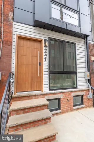 $2,650 | 622 McClellan Street, Philadelphia, PA 19148