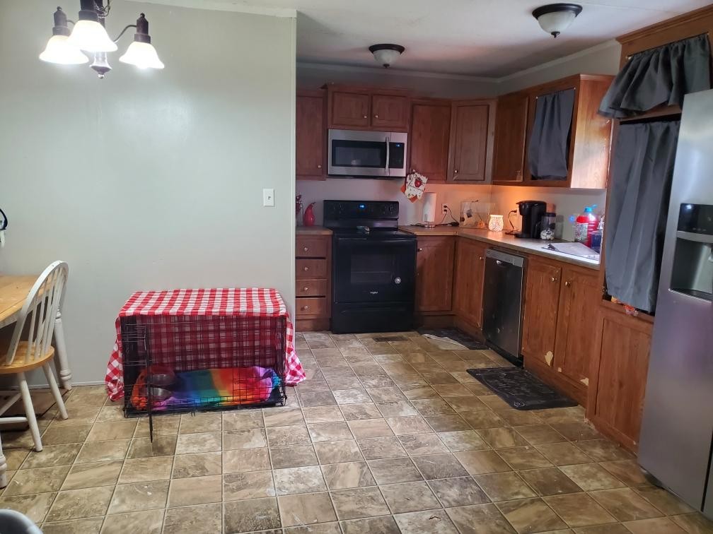 792 Hafner Road Charlotte, TN 37036 - Photo 4 of 13 Gallery Image 4