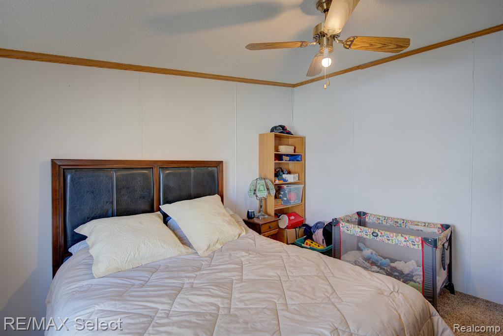3509 South Genesee Road Burton, MI 48519 - Photo 22 of 32