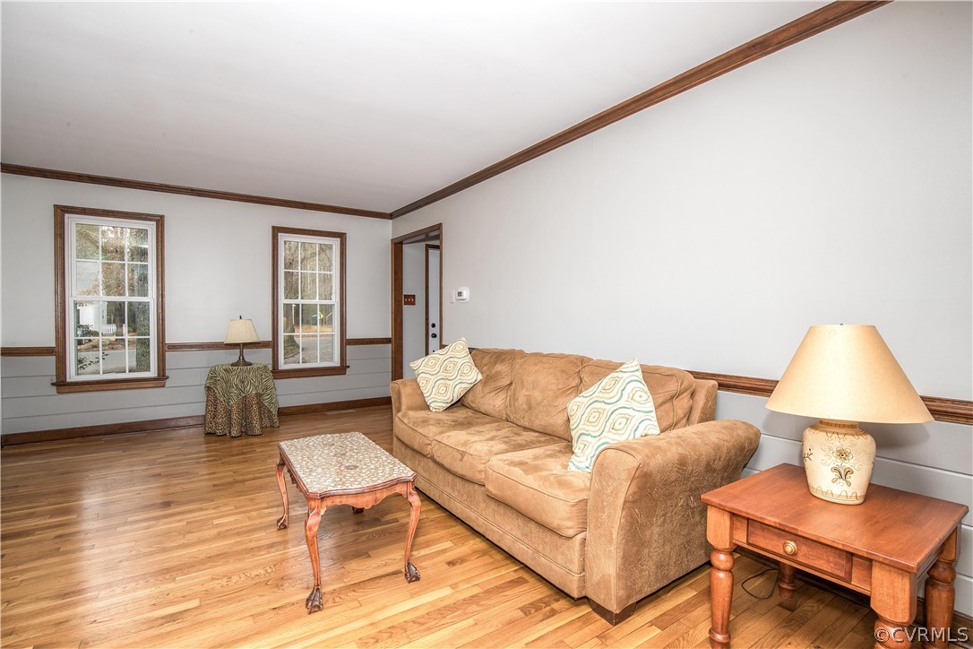 3003 Sagegrove Road Midlothian, VA 23112 - Photo 11 of 22 a living room with furniture and wooden floor