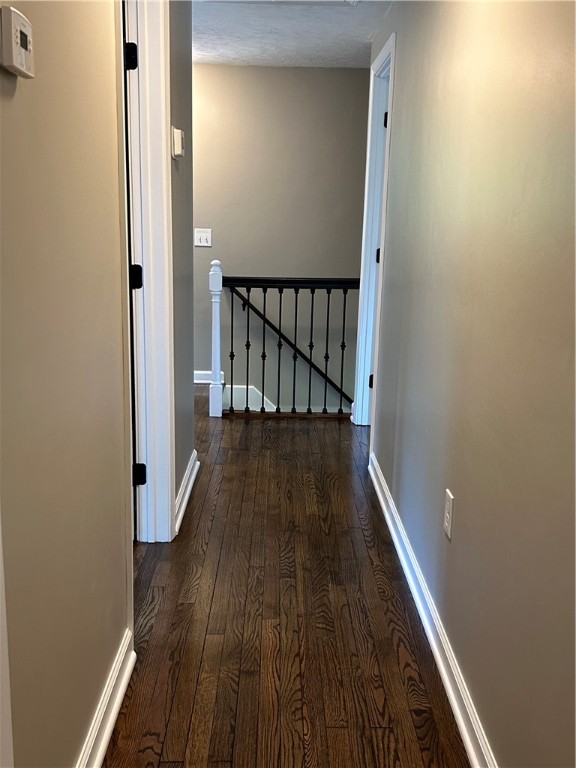 187 Post Road Westerly, RI 02891 - Photo 30 of 42 Upper level hallway