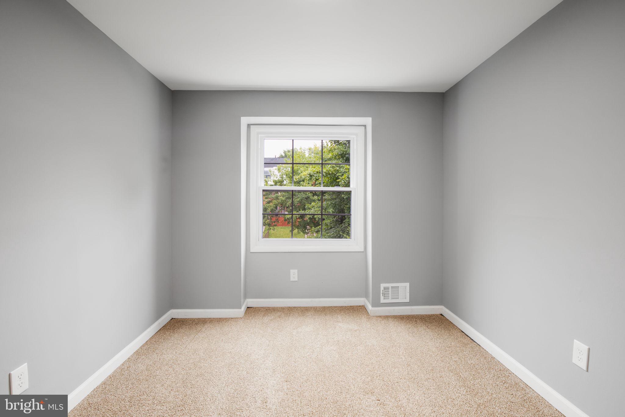 5655 Leiden Road Baltimore, MD 21206 - Photo 24 of 33 Oversized Secondary Bedroom