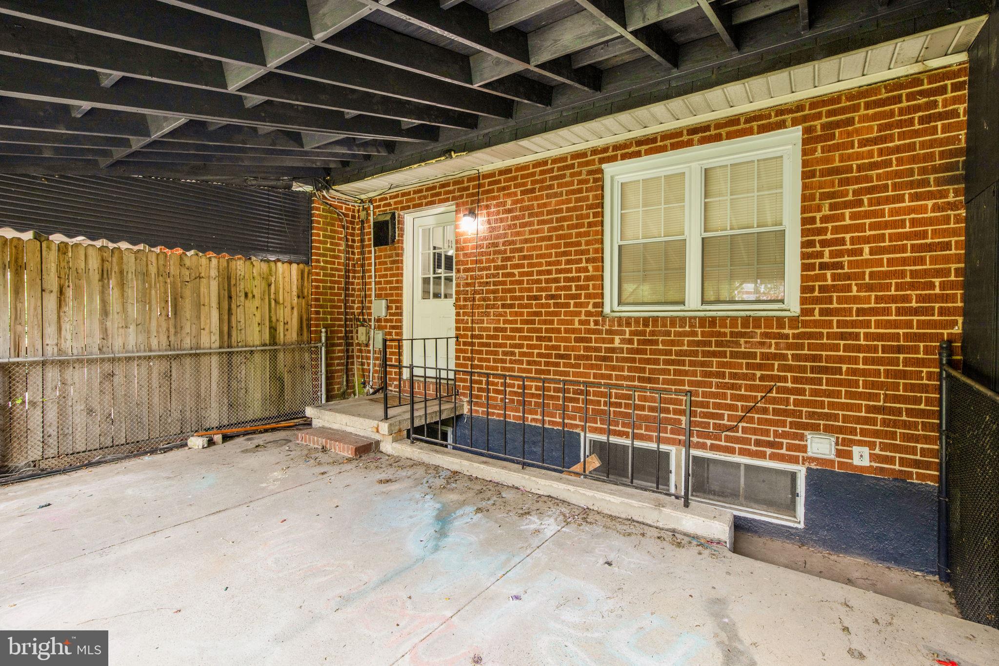 5655 Leiden Road Baltimore, MD 21206 - Photo 29 of 33 Rear Covered Patio