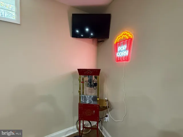 $729,900 | 612 Black Powder Drive, Lewisberry, PA 17339