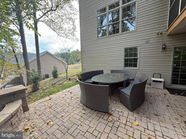 $729,900 | 612 Black Powder Drive, Lewisberry, PA 17339