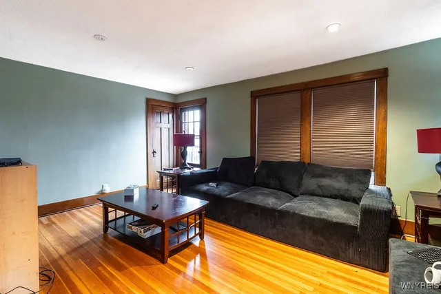 $299,900 | 79 Lincoln Boulevard, Tonawanda, NY 14217