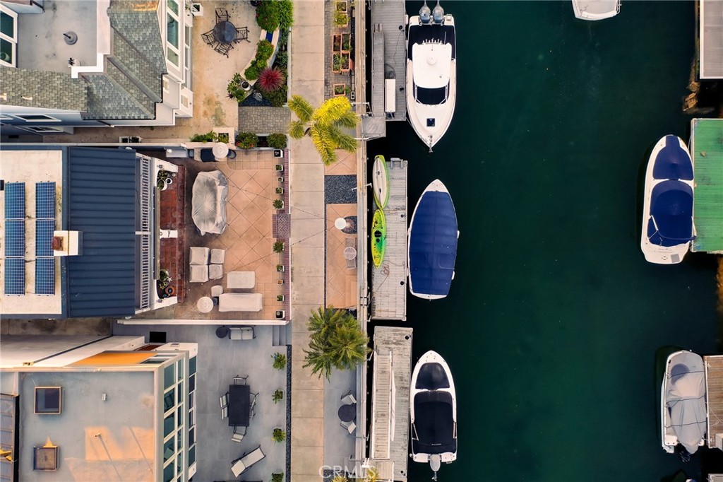 90 Rivo Alto Canal Long Beach, CA 90803 - Photo 12 of 15