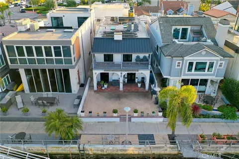 $3,748,000 | 90 Rivo Alto Canal, Long Beach, CA 90803