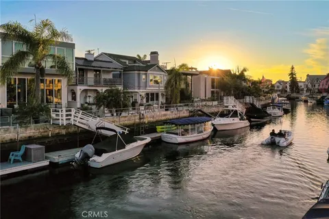 $3,748,000 | 90 Rivo Alto Canal, Long Beach, CA 90803