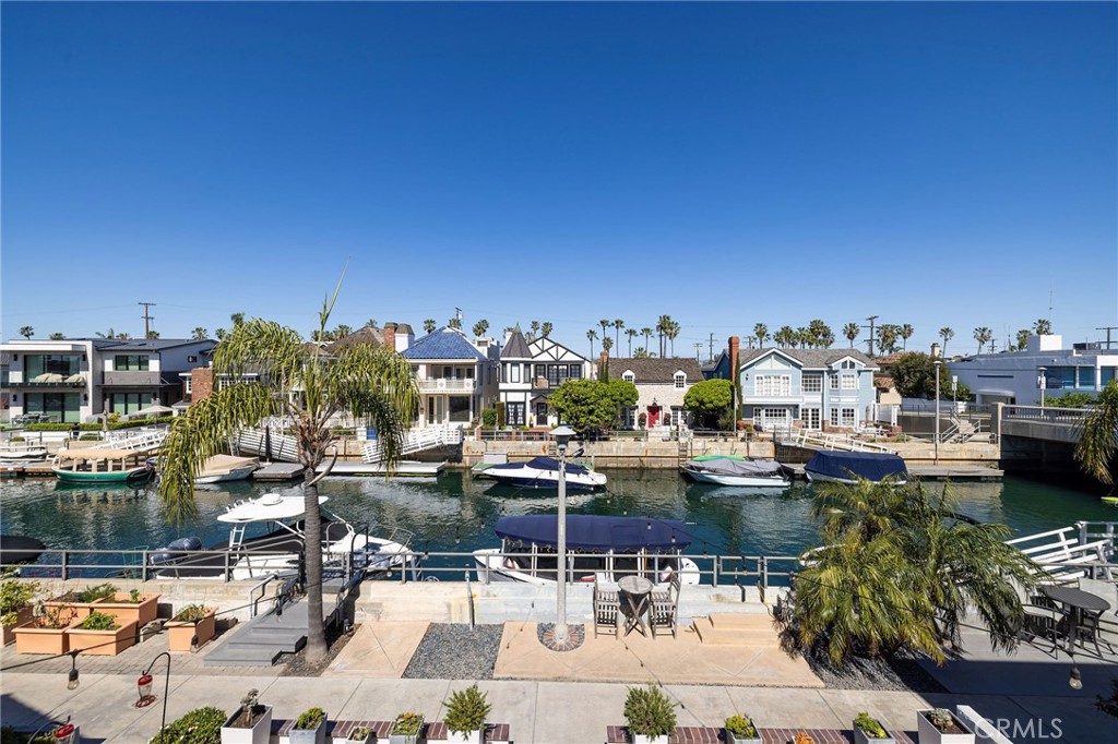 90 Rivo Alto Canal Long Beach, CA 90803 - Photo 45 of 52 a view of a lake with a city