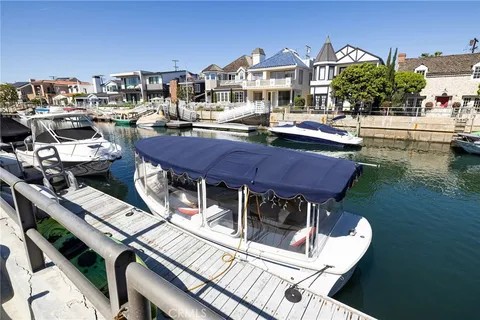 $3,748,000 | 90 Rivo Alto Canal, Long Beach, CA 90803