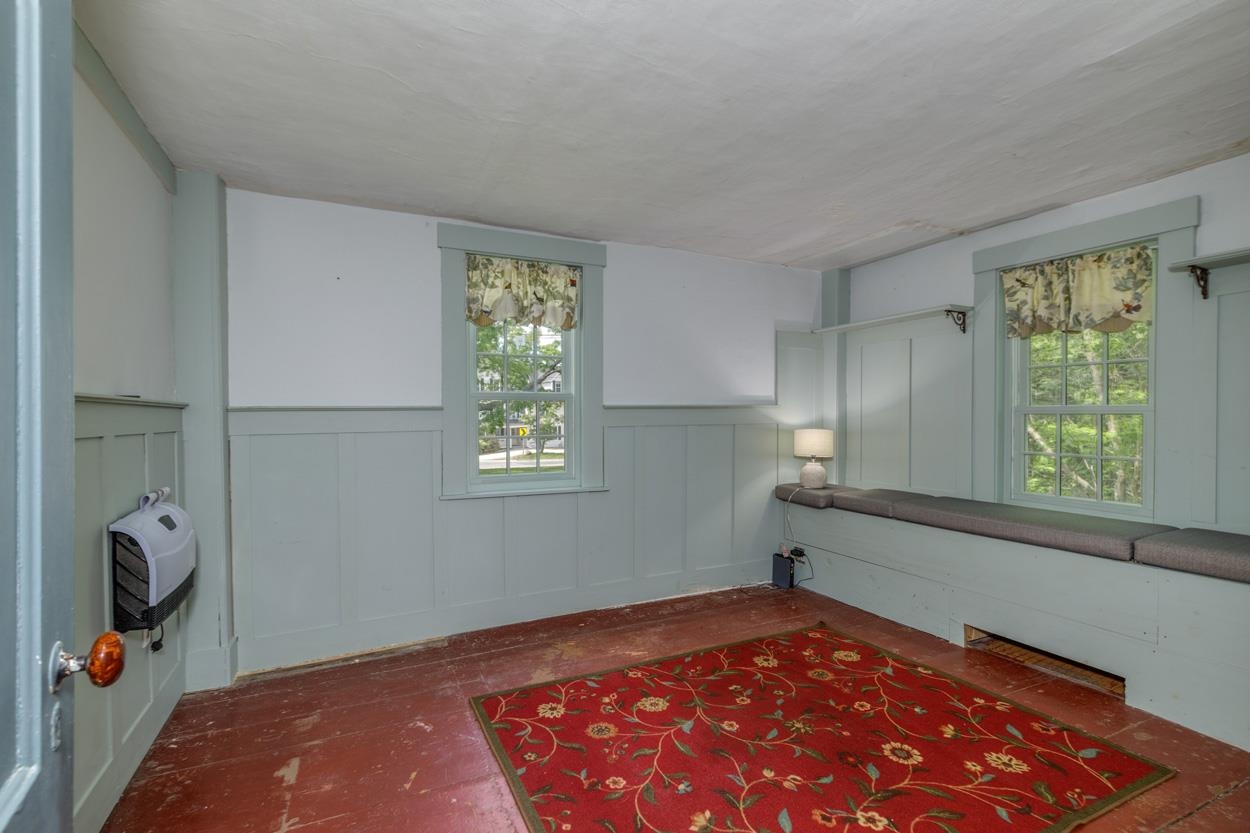 2 Raymond Road Deerfield, NH 03037 - Photo 22 of 53
