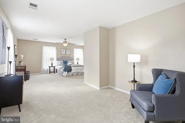 $893,888 | 5062 Queens Wood Drive, Burke, VA 22015